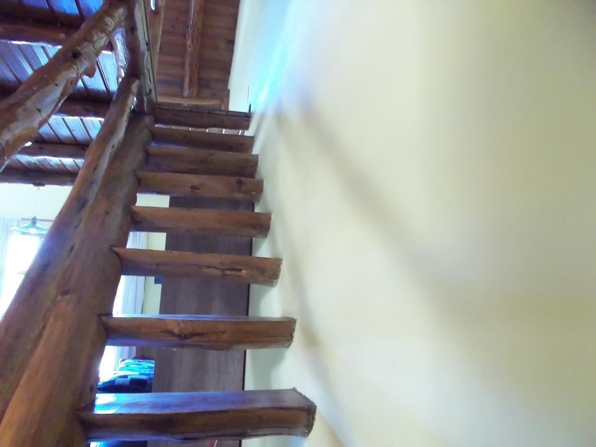 Lodge Kay Hue *